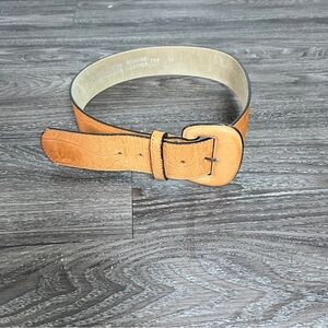 Karen Kane Genuine Leather Women’s Belt Top 10